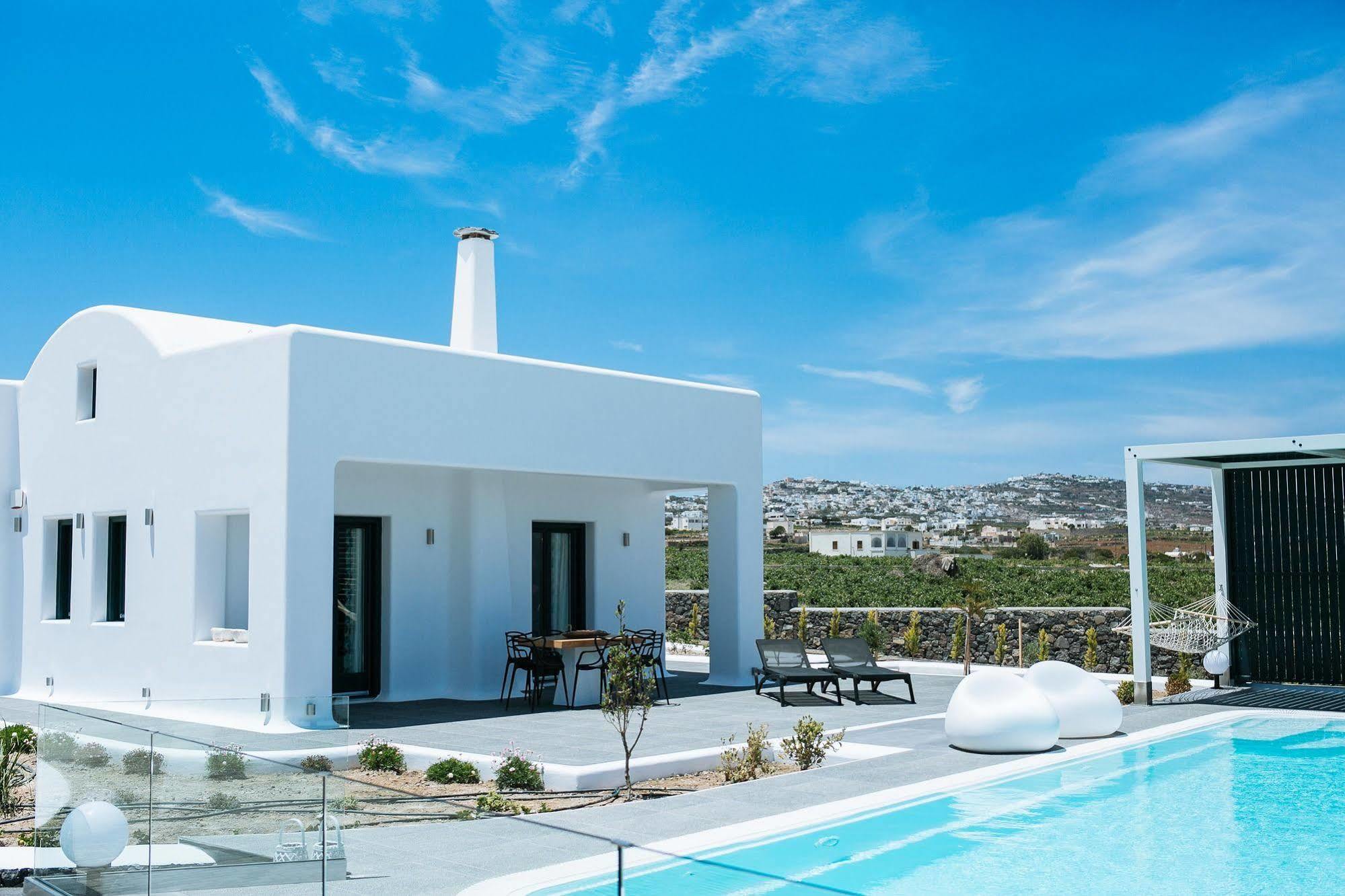 Villa Zafira Karterados (Santorini)